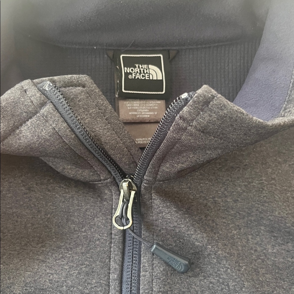 The North Face Blue Performance Jacket - Picture 2 of 10